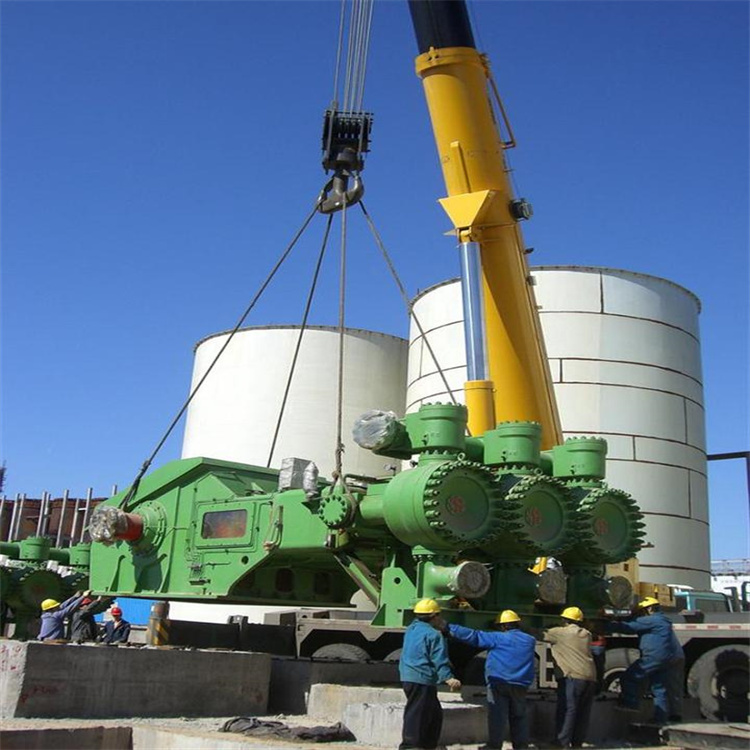 城区租赁200吨吊车